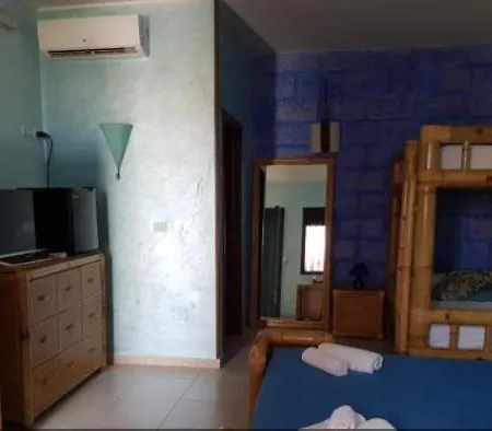 Panzió Fa.ro.mi Torre Lapillo