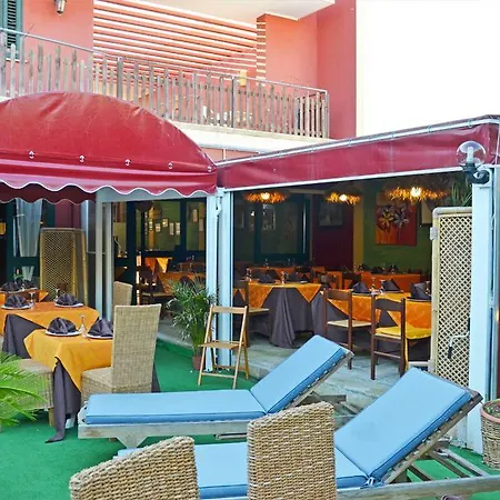 Fa.ro.mi Panzió Torre Lapillo